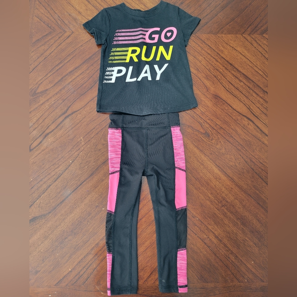 Activewear Outfit!💕💛 Size 2T.